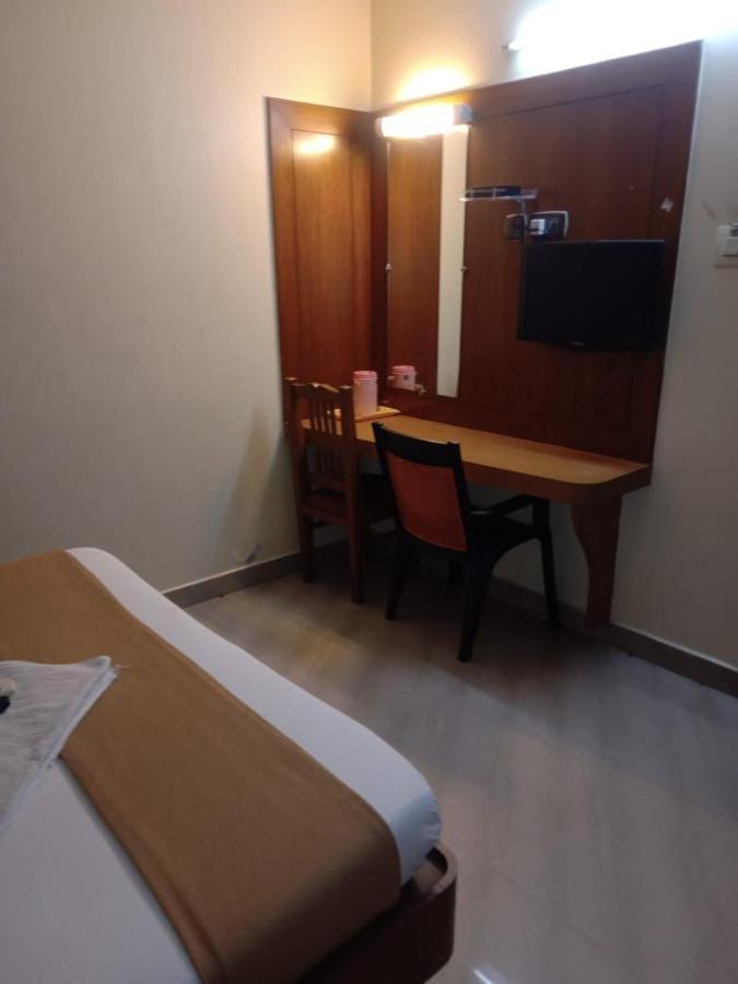 ホテルCentral Residency チェンナイ エクステリア 写真